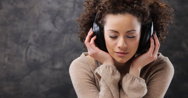 How to Be An Awesome Leader Who Listens In 6 Simple Steps